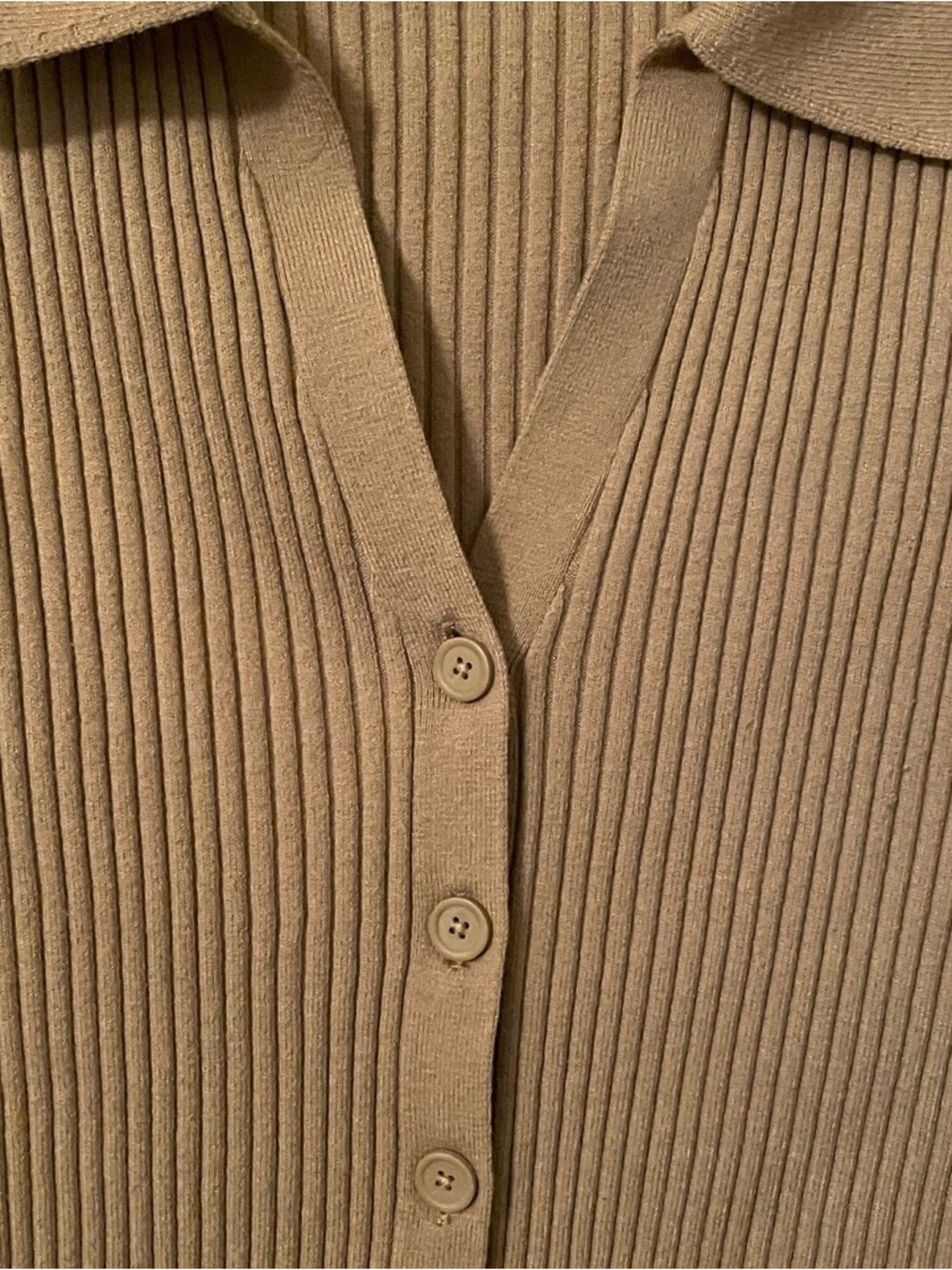 Aerie Women's Camel Brown Ribbed V-Neck Button Front Cardigan Sweater Size L - Picture 4 of 7